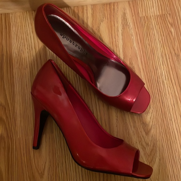 Red open toe heels - Picture 2 of 2